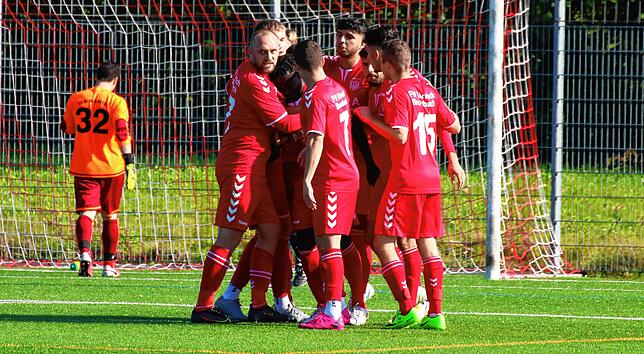 Bild 1: FV Lörrach-Brombach U23 feiert beim 3:0 gegen den FC Schlüchttal seinen zweiten Sieg in Folge &ndash; und wir haben die Bilder
