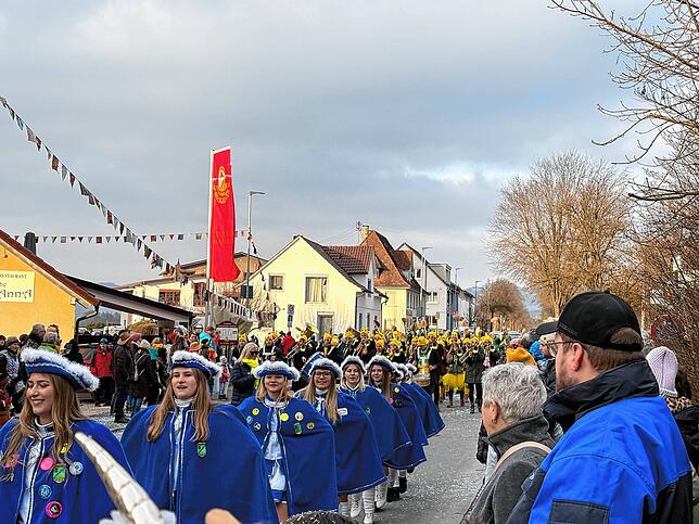 Bild 13: 50. Gründungstag der Mimmenhausener Bierkärhexen: Unsere Bildergalerie vom Umzug in Mimmenhausen