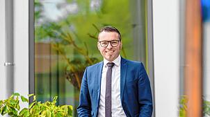 Nach acht Jahren im Amt stellte sich Bürgermeister Fabian Meschenmoser in Deggenhausertal erneut zur Wahl – und wurde wiedergewählt.