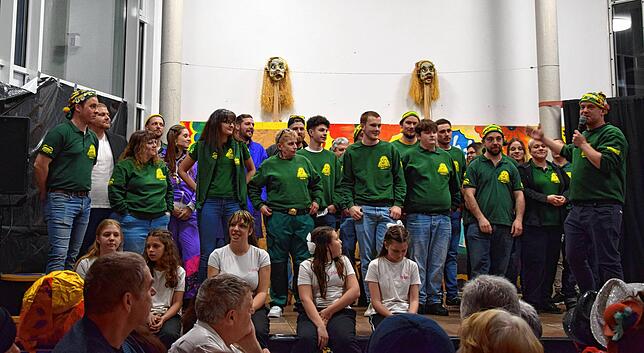 Bild 1: Bildergalerie: Narrenclub Stampfi Geischt sorgt für Stimmung in Nöggenschwiel