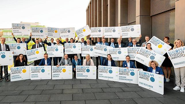Die Verleihung des European Energy Award 2022 fand in der Stadthalle Reutlingen statt. Einen Golden Award erhielten der Landkreis ...