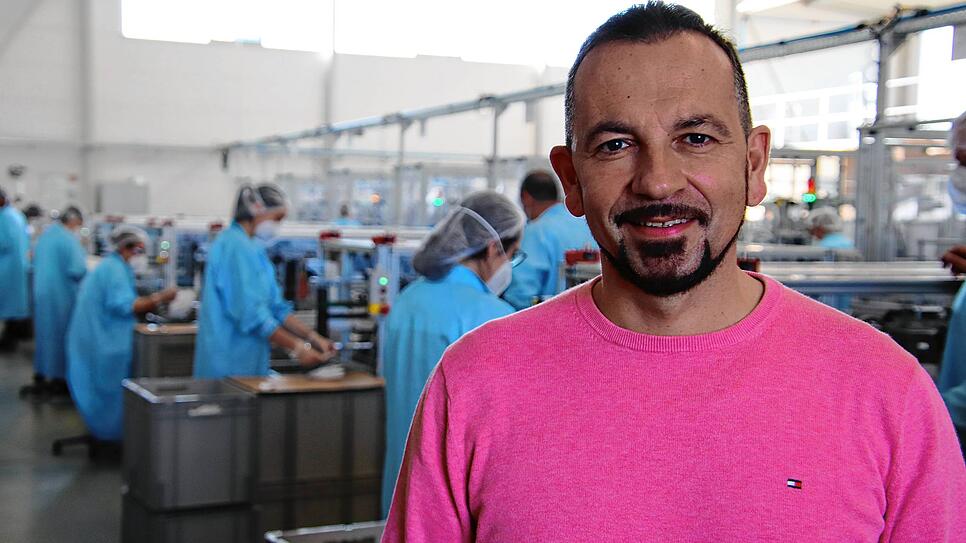 Univent Medical-Geschäftsführer Thomas Vosseler Ende vergangenes Jahres in der Produktionshalle in Schwenningen: Jetzt will er nach ...