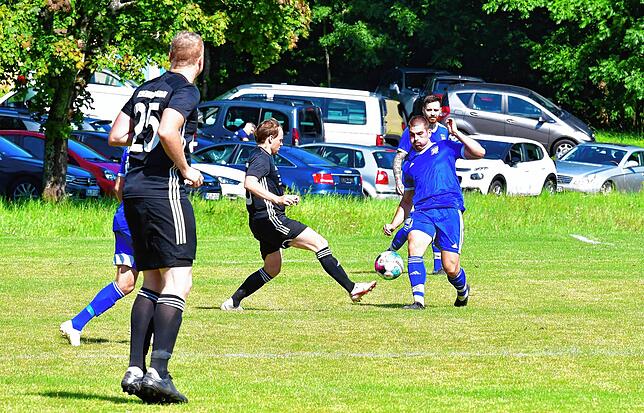 Bild 9: SV BW Murg siegt im Derby bei der SG Niederhof/Binzgen mit 2:1 &ndash; und hier gibt es Bilder!