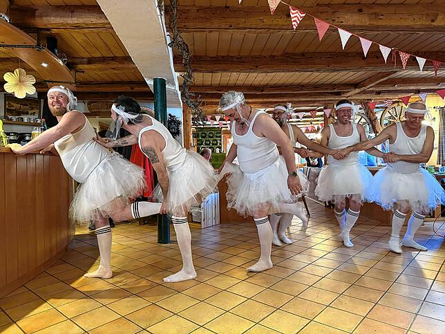Bild 22: Die besten Bilder vom närrischen Kaffeekränzchen in Obersiggingen