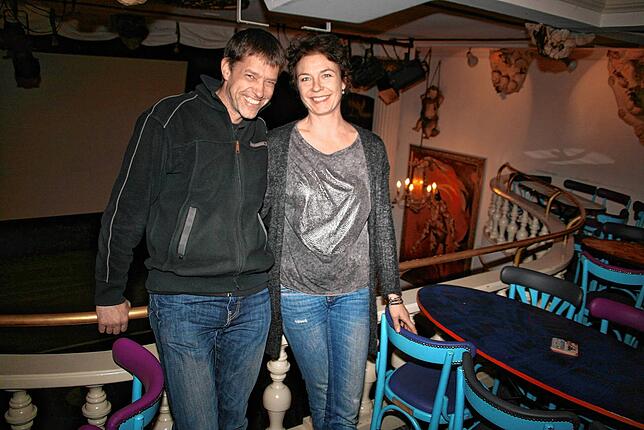Frank Schirl und Alexandra Berchtold betreiben heute das Wirtshaus und den Theaterstadel am Gehrenberg. Sie sind Sohn und Tochter der ...