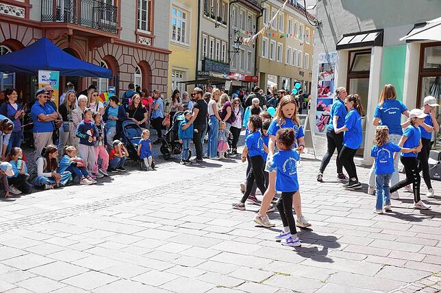 Bild 27: Kindertag in Tiengen beschert Kinderlächeln – exklusive Bilder!