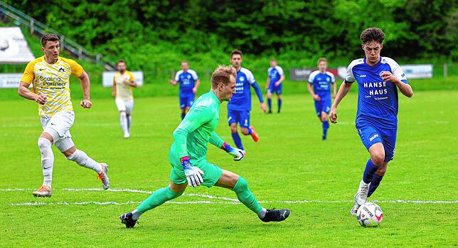 Bild 14: Die besten Bilder der Landesliga-Partie zwischen dem FC Radolfzell und der SG Dettingen-Dingelsdorf