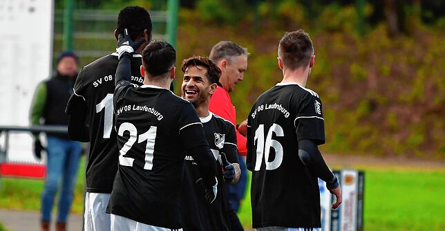 Bild 20: FC Erzingen holt sich ein 4:4 bei der U23 des SV 08 Laufenburg &ndash; und wir haben Bilder!