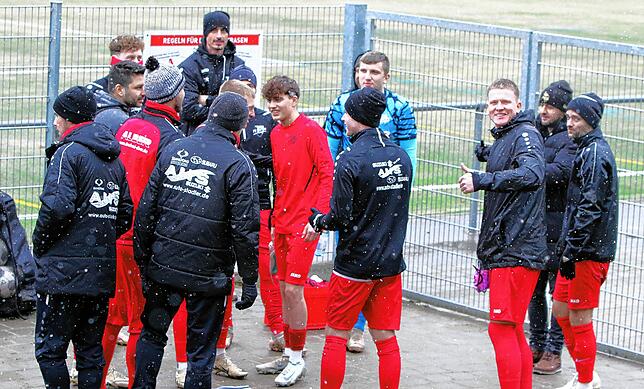 Bild 21: Der TSV Aach-Linz gewinnt sein letztes Spiel des Jahres mit 3:1. Wir haben die besten Bilder!