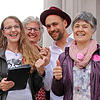 Prominente Unterstützung: Beim Kirchenstreik vor der Waldshuter Liebfrauenkirche im Mai 2019 freuten sich die Organisatorinnen über die ...