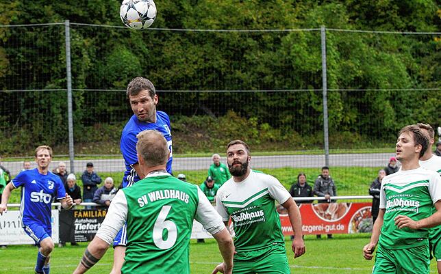 Bild 17: FC Weizen gewinnt gegen den SV Waldhaus im Spitzenspiel mit 1:0 &ndash; und wir haben die Bilder!