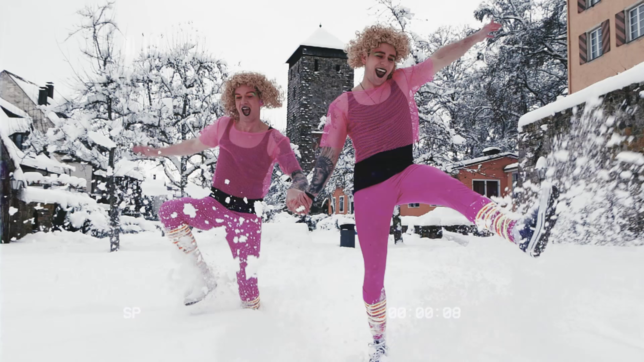 Ein Traum: Marius Schumpp und Dennis Viebrans mit Schmachtsong im Schnee.
