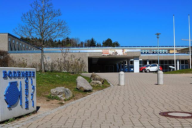 An der Bodenseeschule gibt es eine Notbetreuung. Dort werden momentan vier Kinder unterrichtet. Für alle anderen Kinder gilt ...
