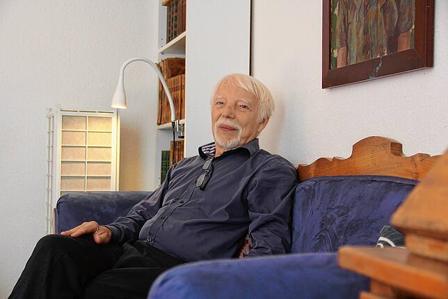 Jan Assmann in seinem Haus in Konstanz-Egg.