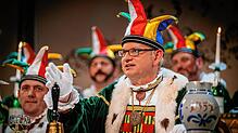 Narrenrichter Jürgen Koterzyna und seine Narrengerichtskollegen urteilen am Schmotzigen Dunschtig über Karl Lauterbach (Archivbild).