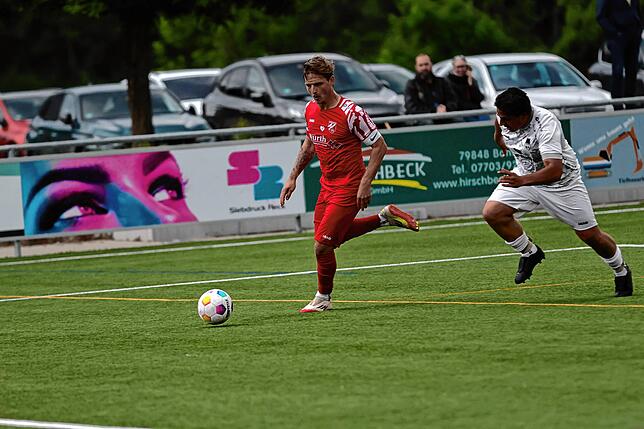 Bild 9: Spvgg. Wutöschingen und FC Tiengen 08 II trennen sich 2:2 – und wir haben Fotos!