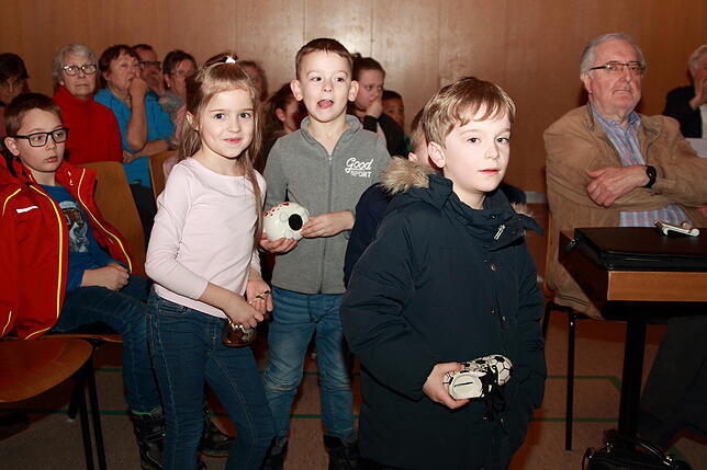 Bild 6: Bilder der Sitzung des Gemeinderats Unterkirnach in der Schlossberghalle zum Thema Hallenbad <br />