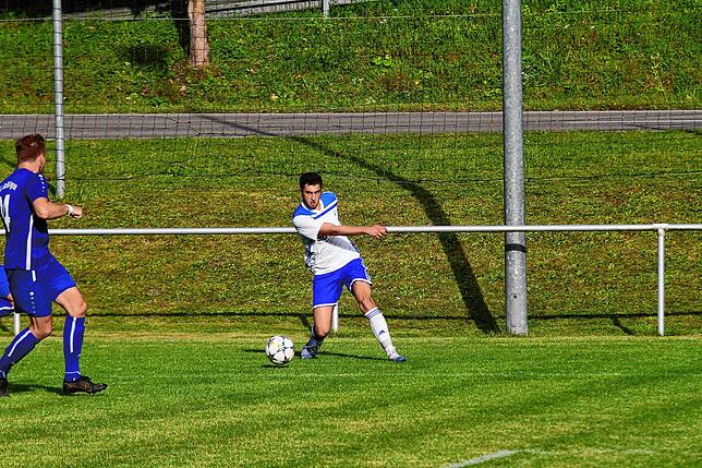 Bild 8: FC Geißlingen gewinnt beim FC Weizen mit 3:2 &ndash; und wir haben Bilder!