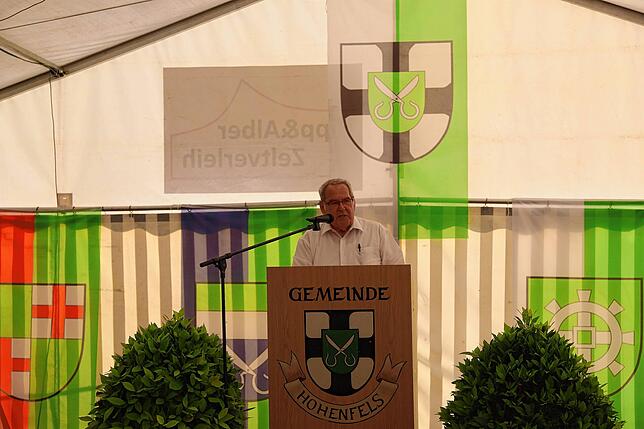 Franz Moser weiß im Rahmen des Festakts die eine oder andere Anekdote aus der Vereinigungszeit zu erzählen.