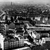 In den 1950er-Jahren lebten französische Soldaten in der Klosterkaserne in Petershausen. Im Hintergrund ist die damals einzige ...