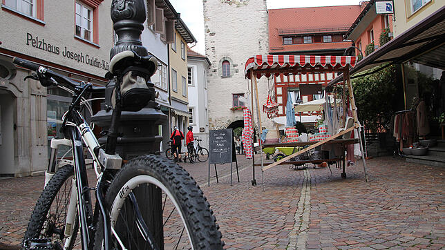 Mehr Fahrradständer für die Innenstadt wünscht sich die CDU-Fraktion. Sie stellte am Dienstagabend einen entsprechenden Antrag zur ...