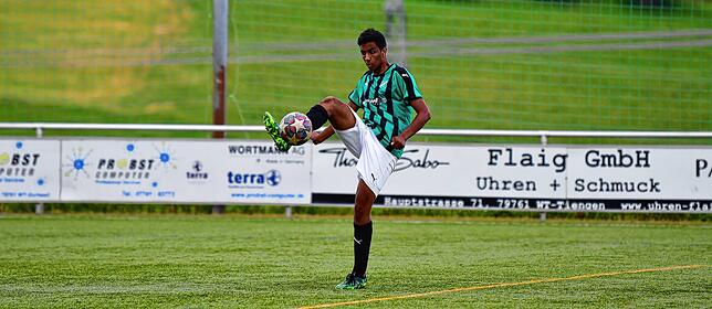 Bild 40: FC Zell macht sein Meisterstück mit dem 6:0 beim FC RW Weilheim &ndash; und wir haben Bilder!