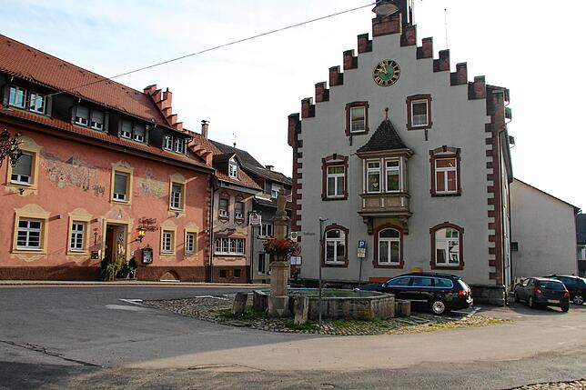 Der Gemeinderat Stühlingen befasste sich mit dem Haushaltsplanentwurf 2021. Erschwert wurde den Räten die Auseinandersetzung mit dem ...