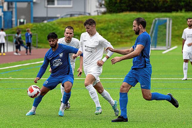 Bild 38: TuS Stetten kantert SG FC Wehr/Brennet mit 7:2 nieder &ndash; und wir haben Bilder!