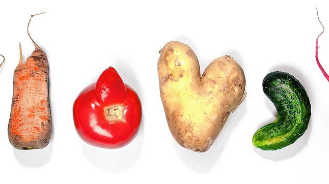 Obst und Gemüse, das nicht perfekt gewachsen ist, nennt man Misfits – Außenseiter.