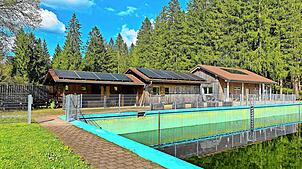 Die Gemeinde Schonach freut sich auf eine Saison im Freibad mit vielen Gästen – und feiert die Kiosk-Eröffnung am 24. und 25. Mai. Foto: ...