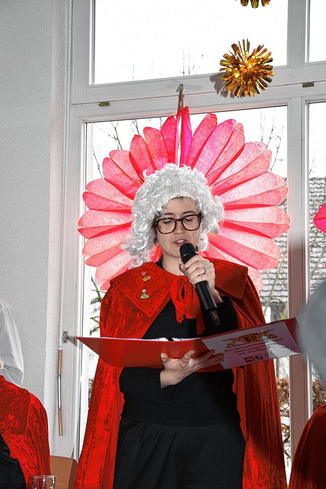 Bild 18: Bilder vom Weilheimer Narrengericht: Fasnet in voller Farbenpracht erleben