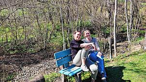 Caroline Arnz (links) und Isabel Heinz sind die Leiterinnen der Kindergruppe BUNDspechte. Sie organisieren für Sieben- bis Zehnjährige ...
