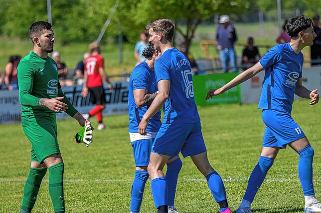 Bild 8: TuS Stetten siegt mit 2:1 beim FC Hochrhein – und wir haben Fotos!