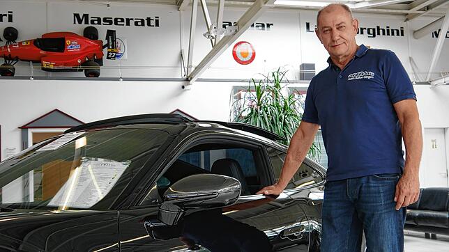 Michael Koltes arbeitet seit 35 Jahren im Familienbetrieb mit. 2007 hat er die Geschäftsführung von seinem Vater übernommen. Jetzt muss ...
