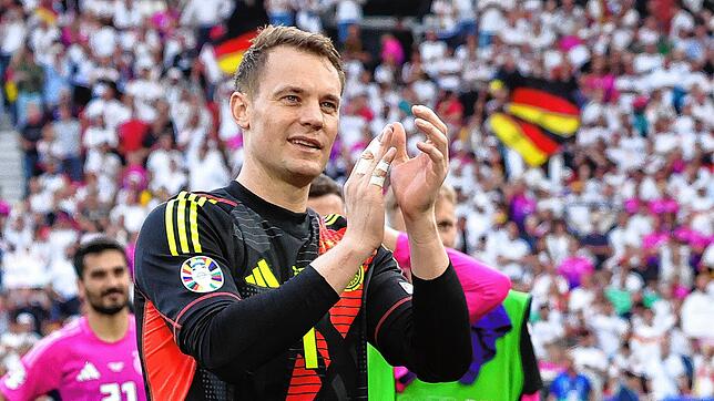 Manuel Neuer beendet seine Karriere in Fußball-Nationalmannschaft.