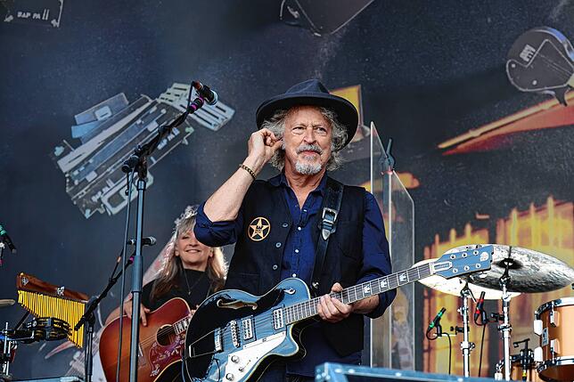 Bild 42: Einzigartige Stimmung beim BAP-Konzert auf dem Hohentwielfestival in Singen: Die besten Fotos gibt es hier