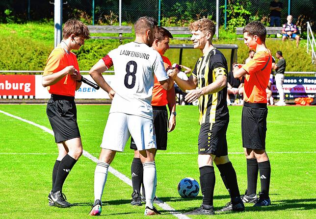 Bild 6: SV 08 Laufenburg besiegt den VfR Hausen mit 4:0 – und wir haben Fotos!