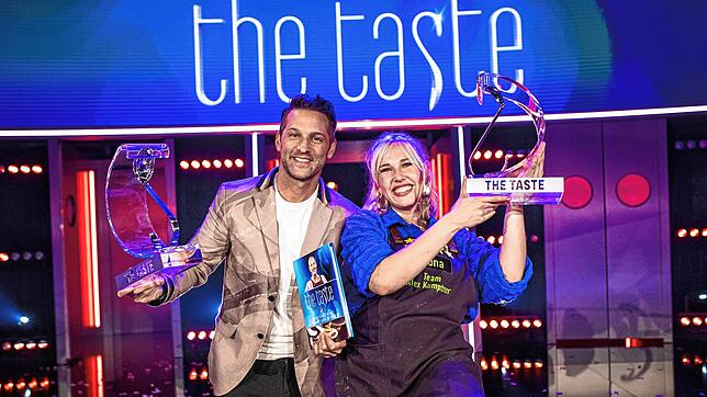Gewonnen! Die 24-jährige Mona Hiermaier aus Konstanz holt sich den Sieg bei der Fernsehkochsendung &bdquo;The Taste&ldquo;. Mit ihr ...