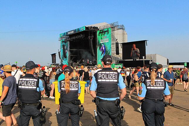 Bild 22: Bilder vom Soutside 2022: So feierten die Fans am Samstag auf den Konzerten