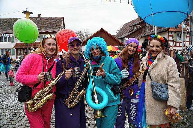 Bild 2: So bunt war der Rathaussturm in Frickingen