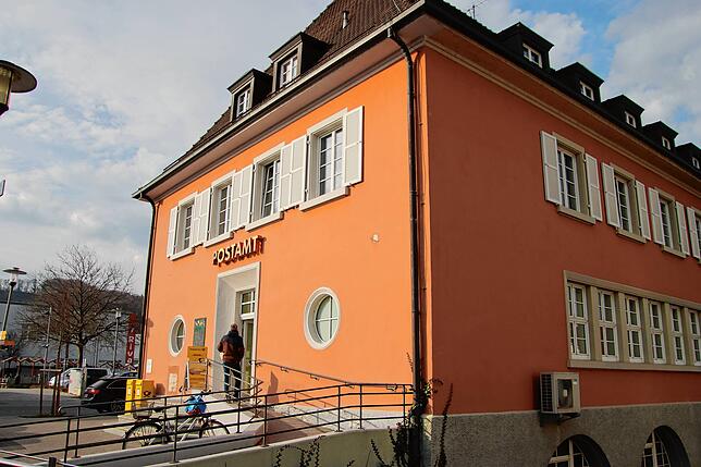 Im alten Postamt am Bahnhof war bislang die Partnerfiliale der Deutschen Post untergebracht.