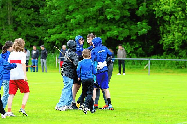 Bild 36: Möhringen gewinnt mit 2:1 gegen Aach-Linz und macht Aufstieg perfekt – wir haben die besten Bilder!