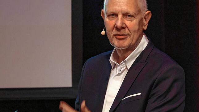 Trend- und Zukunftsforscher Matthias Horx bei seinem Impulsvortrag auf dem Kulturkongress im Milchwerk.