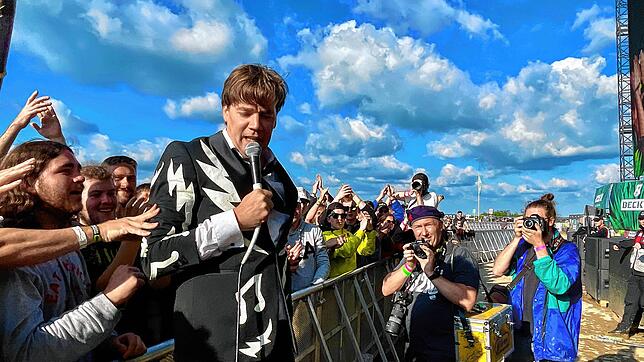 Bild 15: Southside 2024: The Hives bringen ihre Fans in Neuhausen zum Rocken