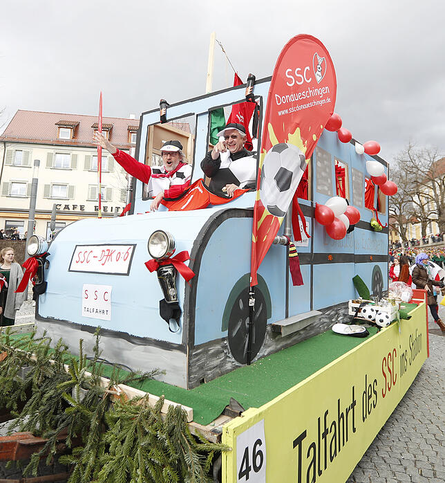 Bild 16: Bilder vom Fasnachtssonntag in Donaueschingen (Teil 1)