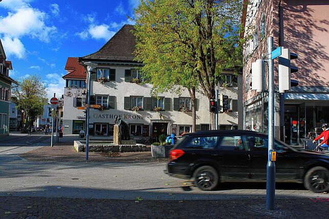Auch die Ampelanlage im Bereich Hauptstraße/Am Stadtgraben beim Latscheplatz wird entfernt. Es sollen Zebrastreifen für ...