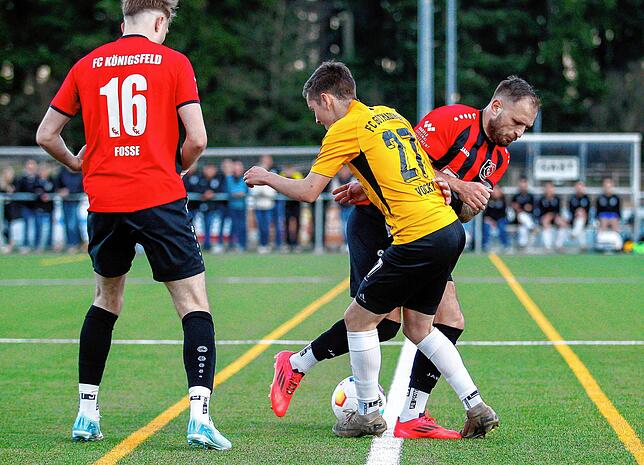 Bild 32: Der FC Gutmadingen sammelt wichtige Punkte gegen den FC Königsfeld – wir haben Bilder von der Partie