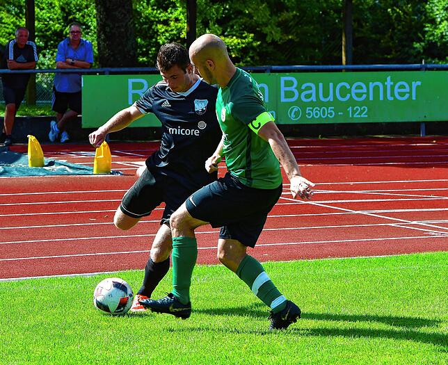 Bild 11: Aufsteiger SG FC Wehr-Brennet unterliegt unglücklich mit 2:3 gegen den SV Herten &ndash; und wir haben Bilder vom Spiel!