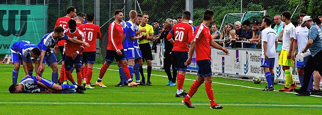Bild 3: VfB Waldshut sichert in der Nachspielzeit das 2:2 gegen Aufsteiger SG Mettingen/Krenkingen &ndash; und wir haben Bilder!