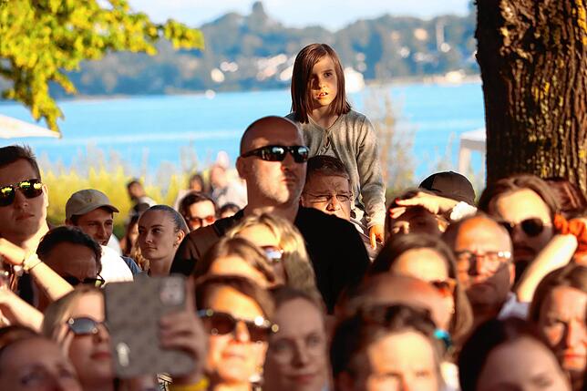 Bild 18: Sophia begeistert 1500 Fans im Uferpark